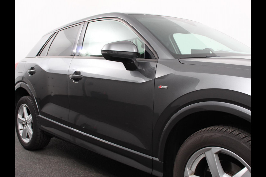 Audi Q2 35 TFSI 150pk Automaat S Edition Audi Q2 35 TFSI S Edition | Navigatie | Camera | Adaptive Cruise Control | LED Matrix | Elektrische Achterklep | Keyless Entry |