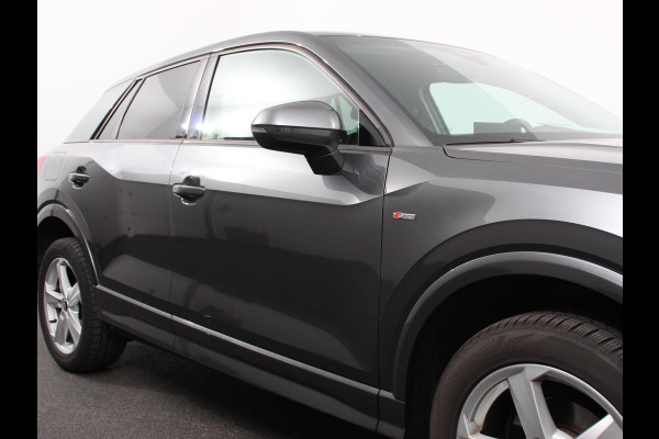 Audi Q2 35 TFSI 150pk Automaat S Edition Audi Q2 35 TFSI S Edition | Navigatie | Camera | Adaptive Cruise Control | LED Matrix | Elektrische Achterklep | Keyless Entry |