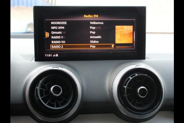 Audi Q2 35 TFSI 150pk Automaat S Edition Audi Q2 35 TFSI S Edition | Navigatie | Camera | Adaptive Cruise Control | LED Matrix | Elektrische Achterklep | Keyless Entry |