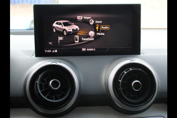 Audi Q2 35 TFSI 150pk Automaat S Edition Audi Q2 35 TFSI S Edition | Navigatie | Camera | Adaptive Cruise Control | LED Matrix | Elektrische Achterklep | Keyless Entry |