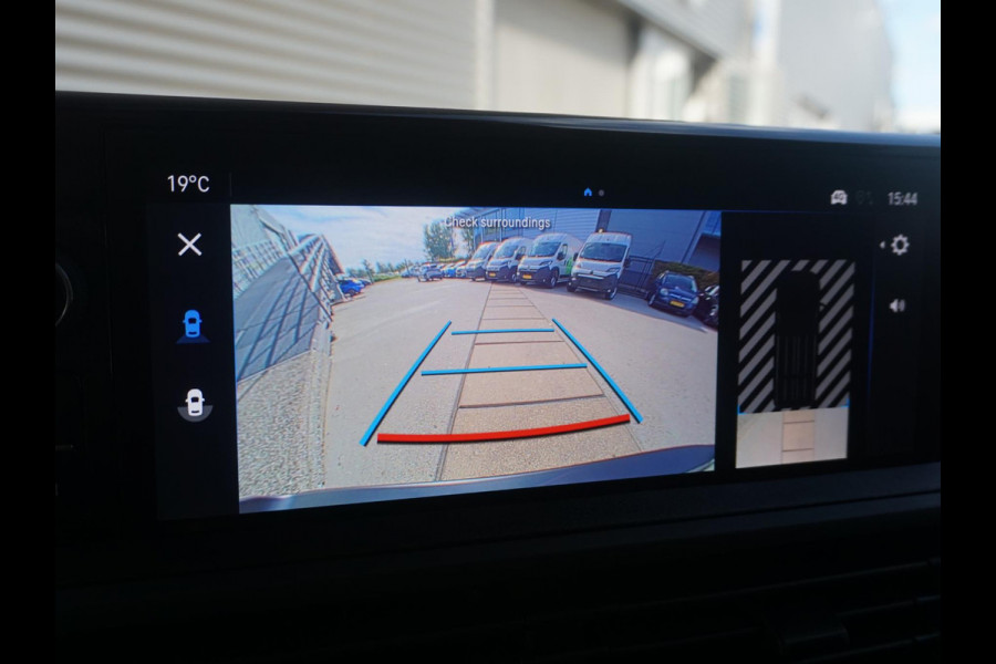 Opel Vivaro Electric L2 75 kWh | 0% rente | Surround View pakket | Apple Carplay | camera | dodehoek detectie | parkeersensoren voor & achter | Comfort tussenschot | rijklaarprijs