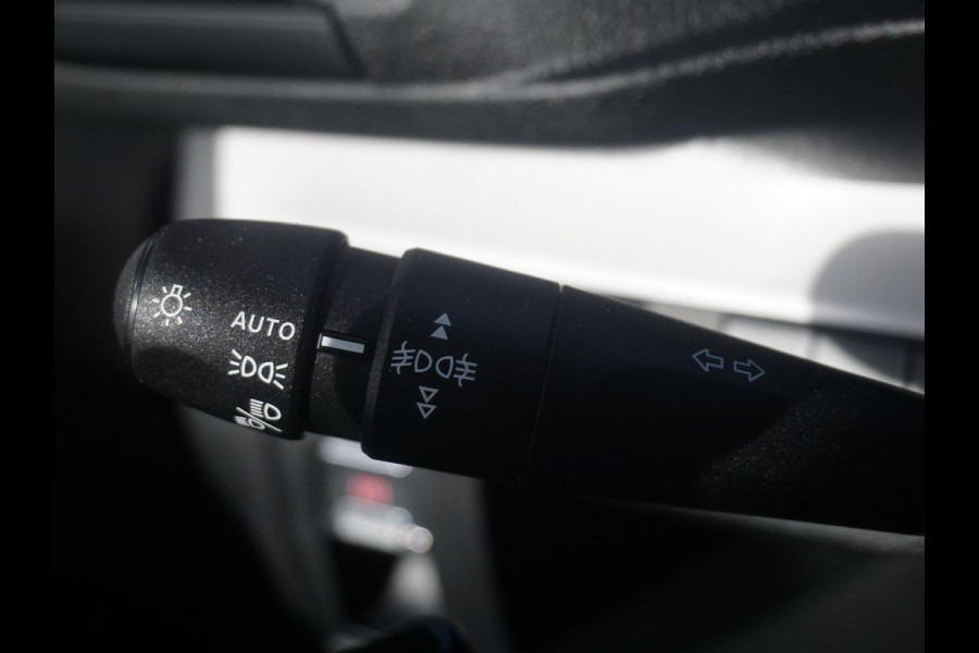 Opel Vivaro Electric L2 75 kWh | 0% rente | Surround View pakket | Apple Carplay | camera | dodehoek detectie | parkeersensoren voor & achter | Comfort tussenschot | rijklaarprijs