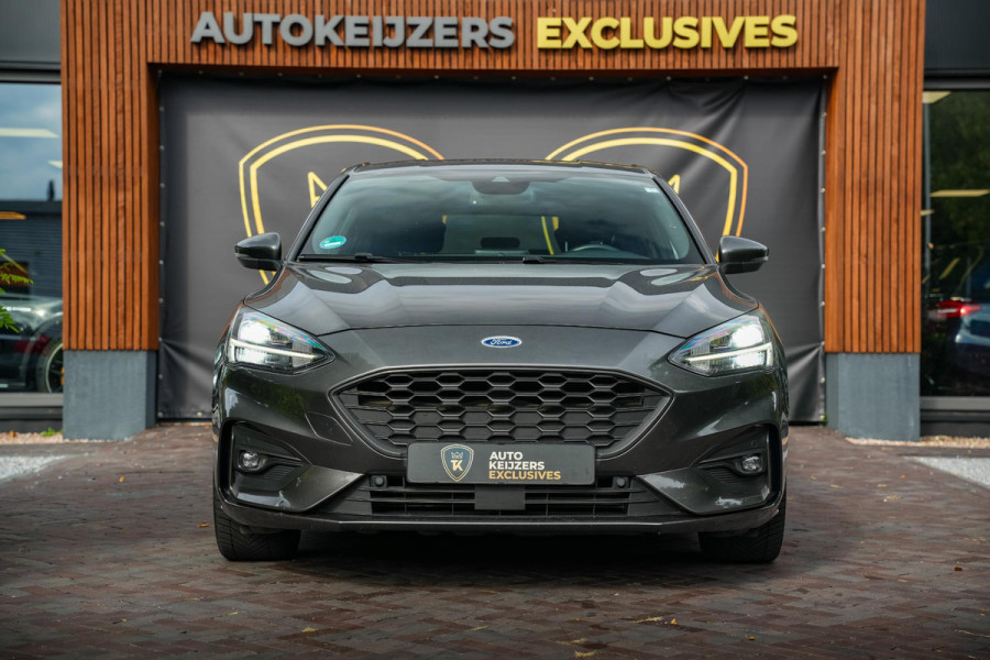 Ford Focus ST Line Navigatie Cruise Camera DAB+ Keyless