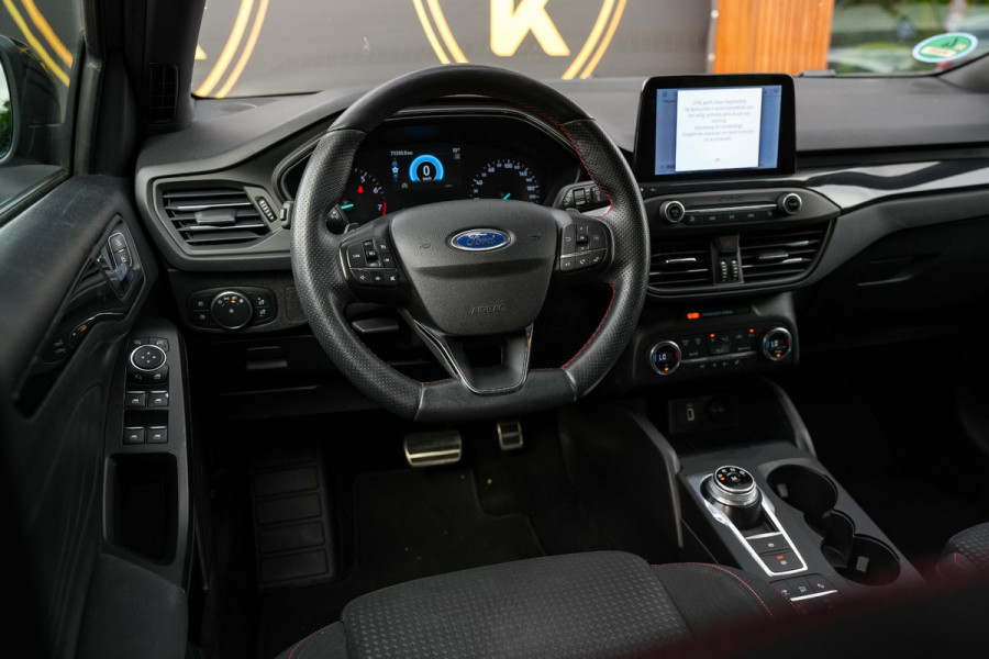 Ford Focus ST Line Navigatie Cruise Camera DAB+ Keyless