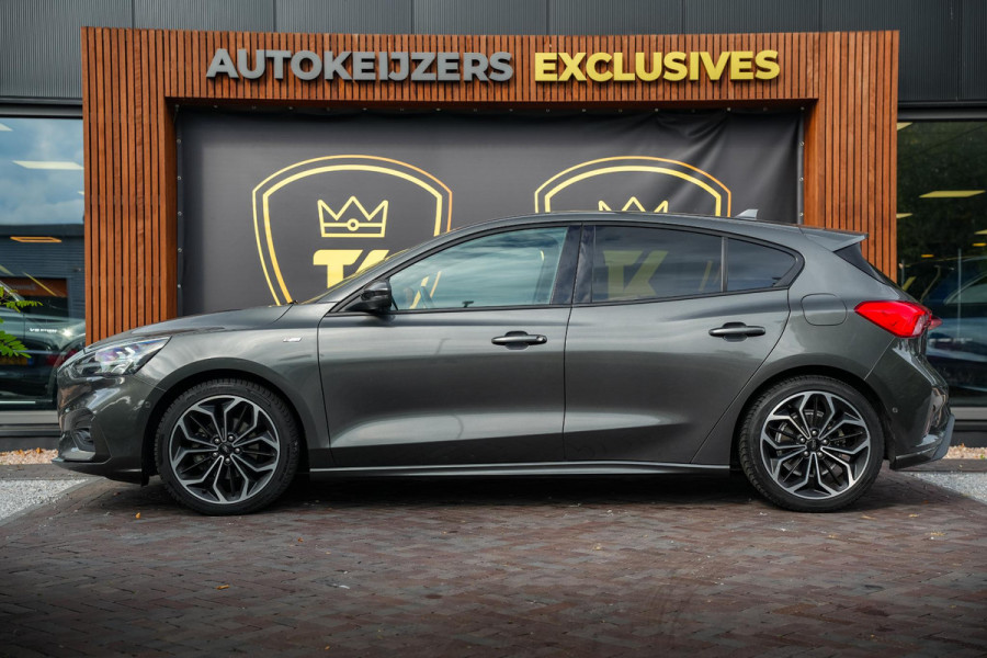 Ford Focus ST Line Navigatie Cruise Camera DAB+ Keyless