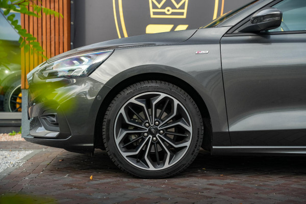 Ford Focus ST Line Navigatie Cruise Camera DAB+ Keyless