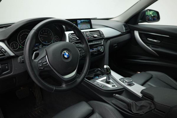 BMW 3-serie 330e iPerformance Sport |Schuifdak|Leder|HUD|Navi|