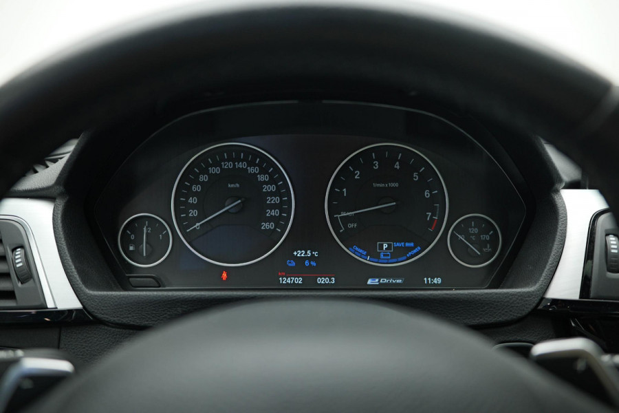 BMW 3-serie 330e iPerformance Sport |Schuifdak|Leder|HUD|Navi|