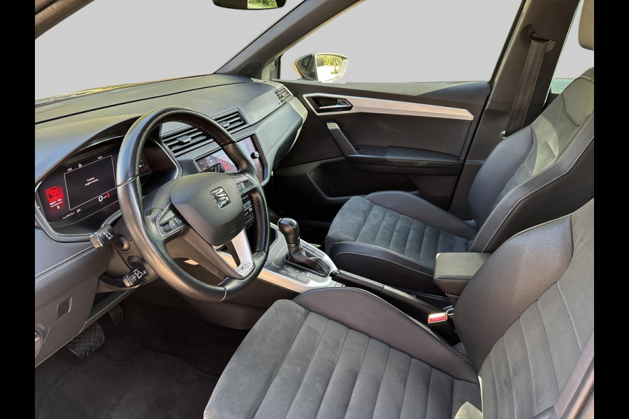 Seat Arona 1.0 TSI Style Business Xcellence | automaat | zwart dak | blind-spot | stoelverwarming