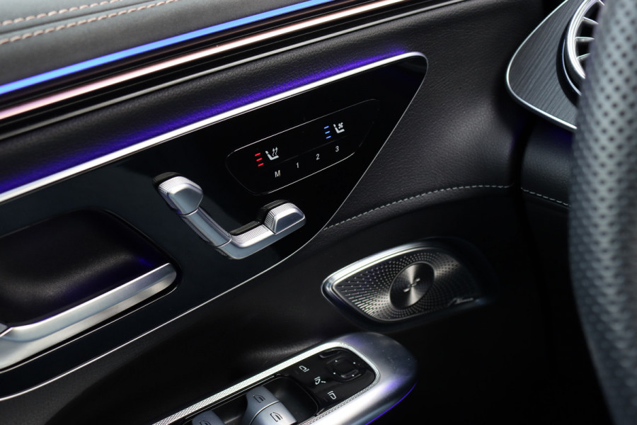Mercedes-Benz EQE SUV 350 4Matic AMG Line 91 kWh | Distronic+ | Memory | Panoramadak | Digital Light | Stoelventilatie | Burmester | Warmtepomp | Keyless Go | Augmented Reality |