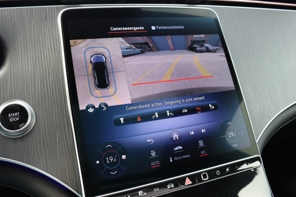 Mercedes-Benz EQE SUV 350 4Matic AMG Line 91 kWh | Distronic+ | Memory | Panoramadak | Digital Light | Stoelventilatie | Burmester | Warmtepomp | Keyless Go | Augmented Reality |