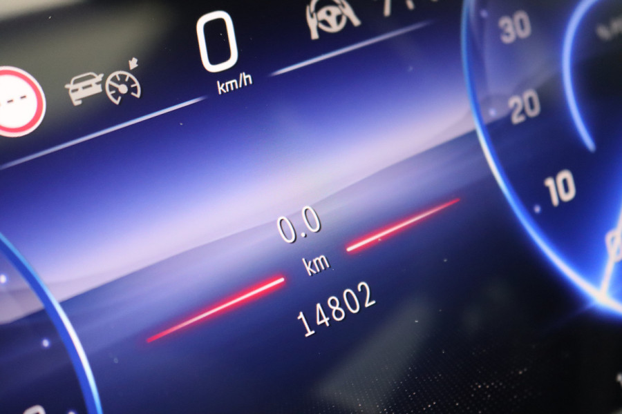 Mercedes-Benz EQE SUV 350 4Matic AMG Line 91 kWh | Distronic+ | Memory | Panoramadak | Digital Light | Stoelventilatie | Burmester | Warmtepomp | Keyless Go | Augmented Reality |