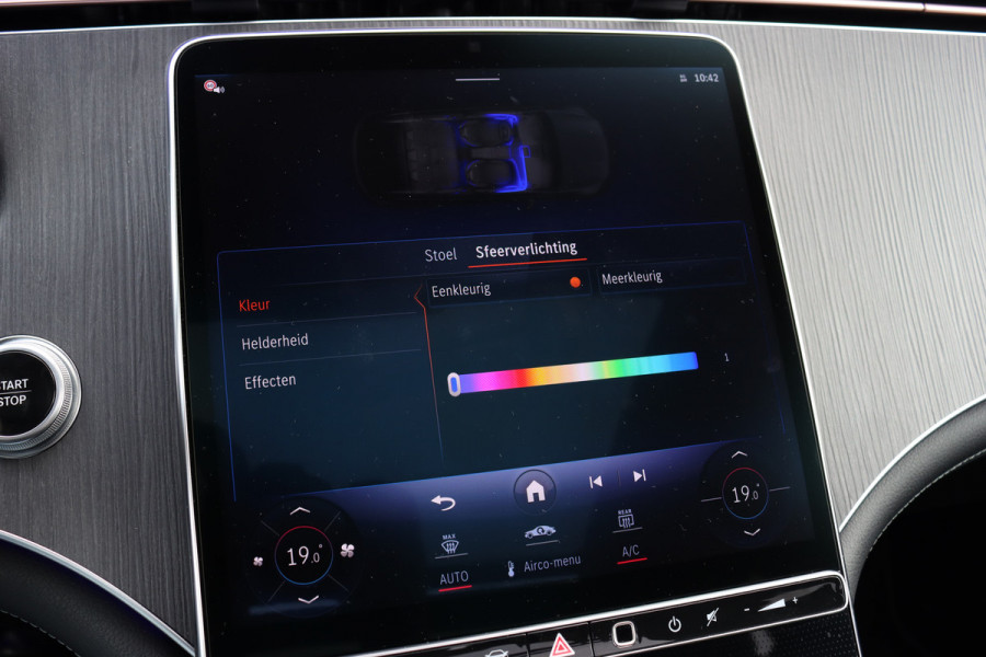 Mercedes-Benz EQE SUV 350 4Matic AMG Line 91 kWh | Distronic+ | Memory | Panoramadak | Digital Light | Stoelventilatie | Burmester | Warmtepomp | Keyless Go | Augmented Reality |