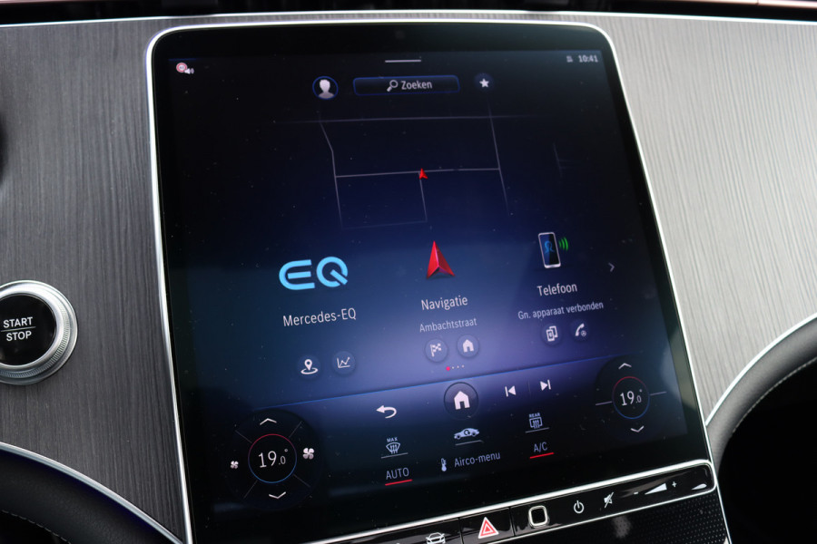 Mercedes-Benz EQE SUV 350 4Matic AMG Line 91 kWh | Distronic+ | Memory | Panoramadak | Digital Light | Stoelventilatie | Burmester | Warmtepomp | Keyless Go | Augmented Reality |