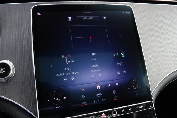 Mercedes-Benz EQE SUV 350 4Matic AMG Line 91 kWh | Distronic+ | Memory | Panoramadak | Digital Light | Stoelventilatie | Burmester | Warmtepomp | Keyless Go | Augmented Reality |