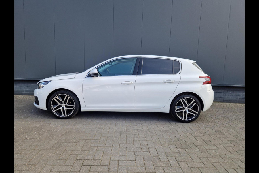 Peugeot 308 1.2 Allure 130pk aut. Panodak