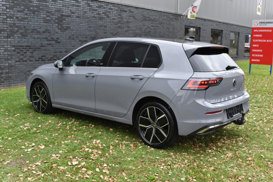 Volkswagen Golf 1.5 eTSI Edition 50 Pano/Trekhaak/navi/ harman kardon/head-up/Automaat