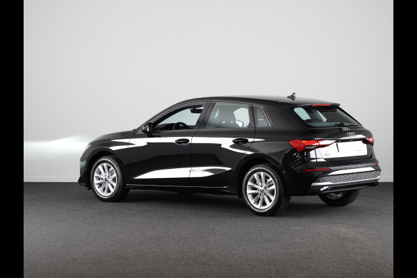 Audi A3 Sportback 30 TFSI Pro Line automaat, Apple CarPlay, Comfortairco, Parkeerassistent met parkerensensoren voor & achter, cruisecontrol