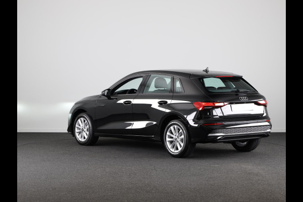Audi A3 Sportback 30 TFSI Pro Line automaat, Apple CarPlay, Comfortairco, Parkeerassistent met parkerensensoren voor & achter, cruisecontrol