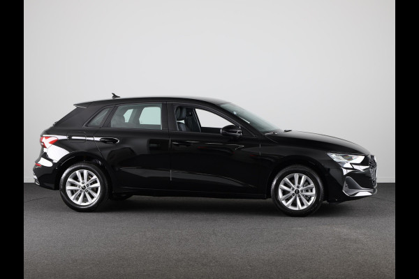 Audi A3 Sportback 30 TFSI Pro Line automaat, Apple CarPlay, Comfortairco, Parkeerassistent met parkerensensoren voor & achter, cruisecontrol