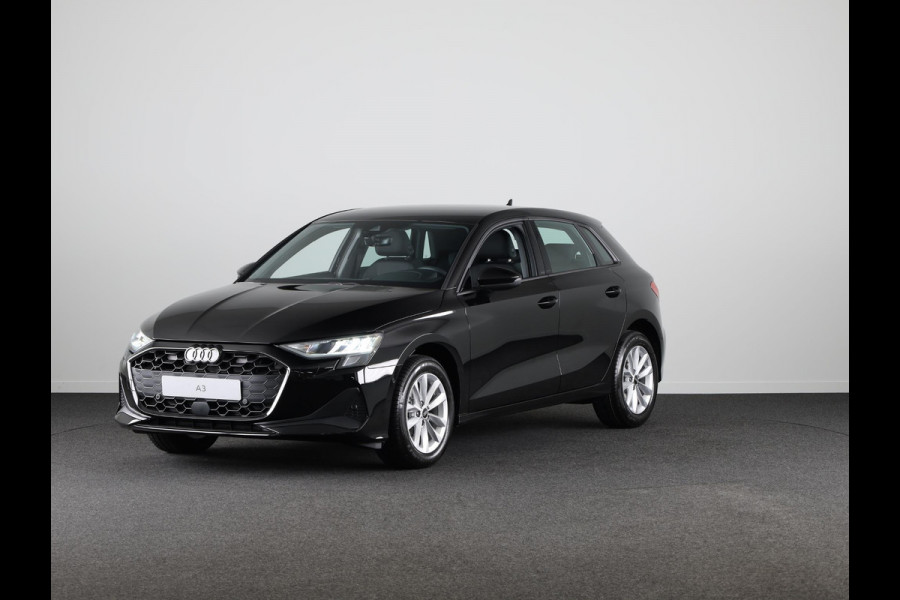 Audi A3 Sportback 30 TFSI Pro Line automaat, Apple CarPlay, Comfortairco, Parkeerassistent met parkerensensoren voor & achter, cruisecontrol
