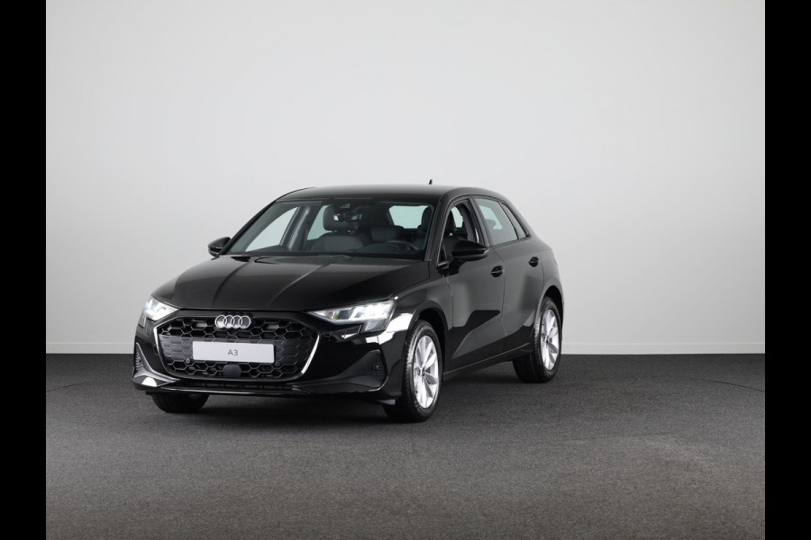 Audi A3 Sportback 30 TFSI Pro Line automaat, Apple CarPlay, Comfortairco, Parkeerassistent met parkerensensoren voor & achter, cruisecontrol