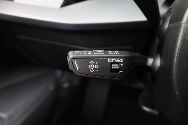 Audi A3 Sportback 30 TFSI Pro Line automaat, Apple CarPlay, Comfortairco, Parkeerassistent met parkerensensoren voor & achter, cruisecontrol