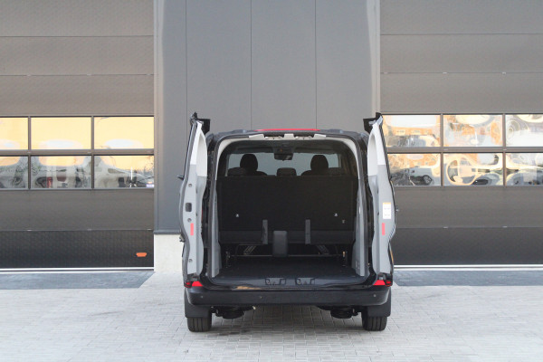 Ford Transit Custom 320 2.5 PHEV L2H1 Limited 232pk 8 Zits - 2x Schuif - Adaptive Cruise - Klimaat achterin - Keyless - Stoel/Stuurverwarming - Excl