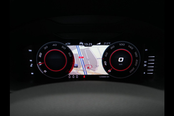 Škoda Karoq 1.5 TSI ACT 150pk Sportline Business Navigatie Digital Cockpit Camera Keyless Carplay 10