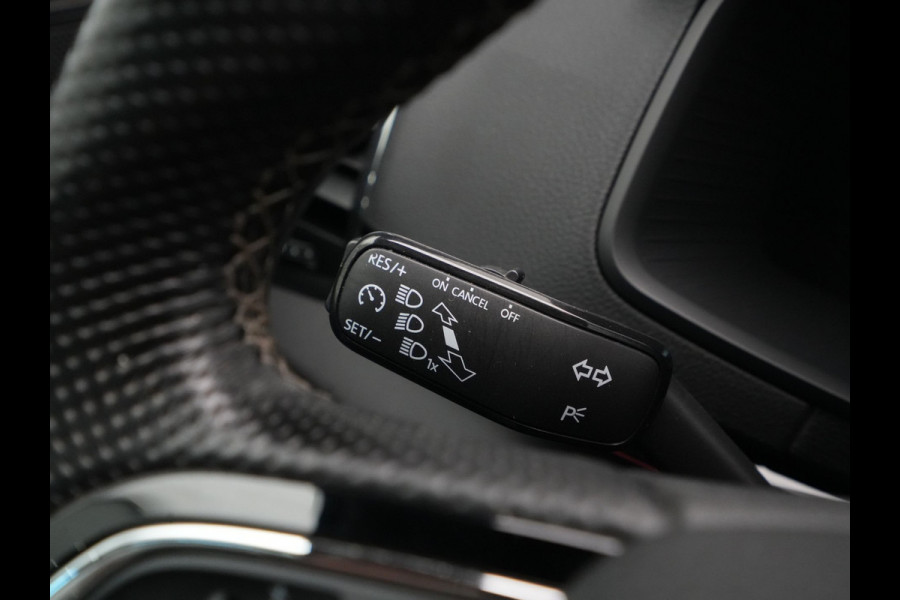 Škoda Karoq 1.5 TSI ACT 150pk Sportline Business Navigatie Digital Cockpit Camera Keyless Carplay 10