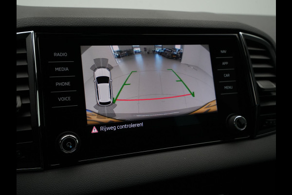 Škoda Karoq 1.5 TSI ACT 150pk Sportline Business Navigatie Digital Cockpit Camera Keyless Carplay 10