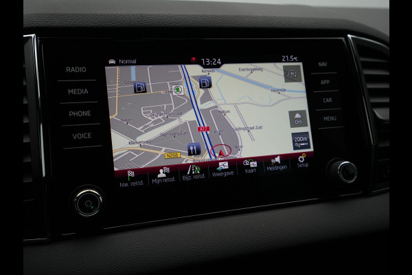 Škoda Karoq 1.5 TSI ACT 150pk Sportline Business Navigatie Digital Cockpit Camera Keyless Carplay 10