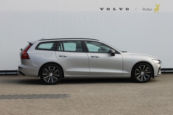 Volvo V60 T6 350PK Autm. Plug-in hybrid AWD Plus Dark Long Range / Google infotainment / Semi elekrisch wegklapbare trekhaak / Verwarmbare voorruit / Elektrisch bedienbare voorstoelen met geheugen / Verwarmbare voorstoelen