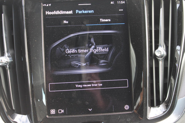 Volvo V60 T6 350PK Autm. Plug-in hybrid AWD Plus Dark Long Range / Google infotainment / Semi elekrisch wegklapbare trekhaak / Verwarmbare voorruit / Elektrisch bedienbare voorstoelen met geheugen / Verwarmbare voorstoelen