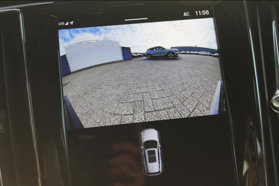 Volvo V60 T6 350PK Autm. Plug-in hybrid AWD Plus Dark Long Range / Google infotainment / Semi elekrisch wegklapbare trekhaak / Verwarmbare voorruit / Elektrisch bedienbare voorstoelen met geheugen / Verwarmbare voorstoelen