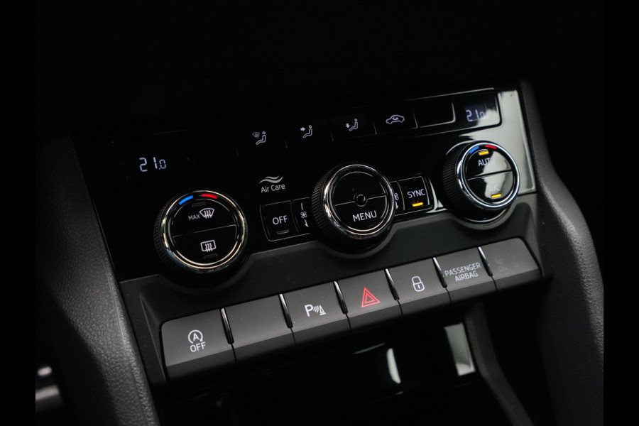 Škoda Karoq 1.5 TSI ACT 150pk Sportline Business Navigatie Digital Cockpit Camera Keyless Carplay 10