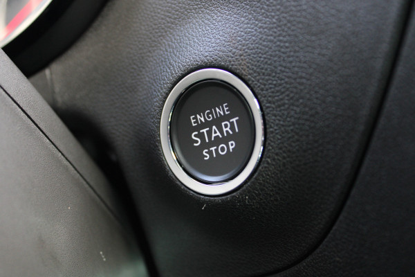 Opel Crossland X 1.2 Turbo Innovation | Navigatie | Cruise control | Start/stop | Keyless entry | Trekhaak |