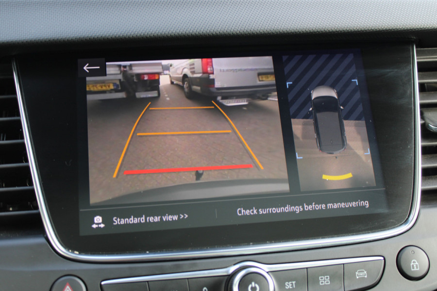 Opel Crossland X 1.2 Turbo Innovation | Navigatie | Cruise control | Start/stop | Keyless entry | Trekhaak |