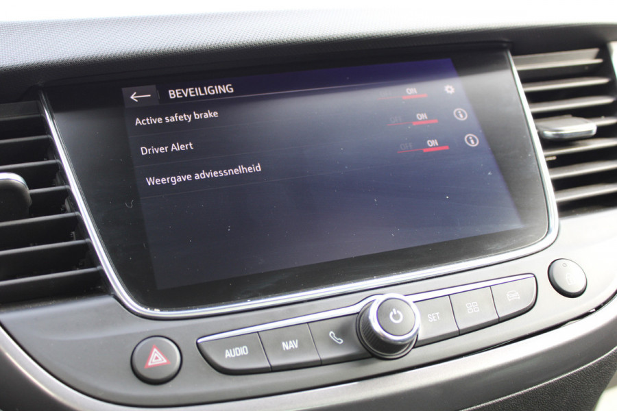 Opel Crossland X 1.2 Turbo Innovation | Navigatie | Cruise control | Start/stop | Keyless entry | Trekhaak |