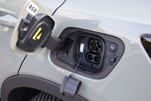 Volvo C40 Recharge Twin 408PK Ultimate 78 kWh | Demo Deal | Black Sheep pakket | 20" LMV | 360 Camera | ACC | Stuurverwarming | Panodak