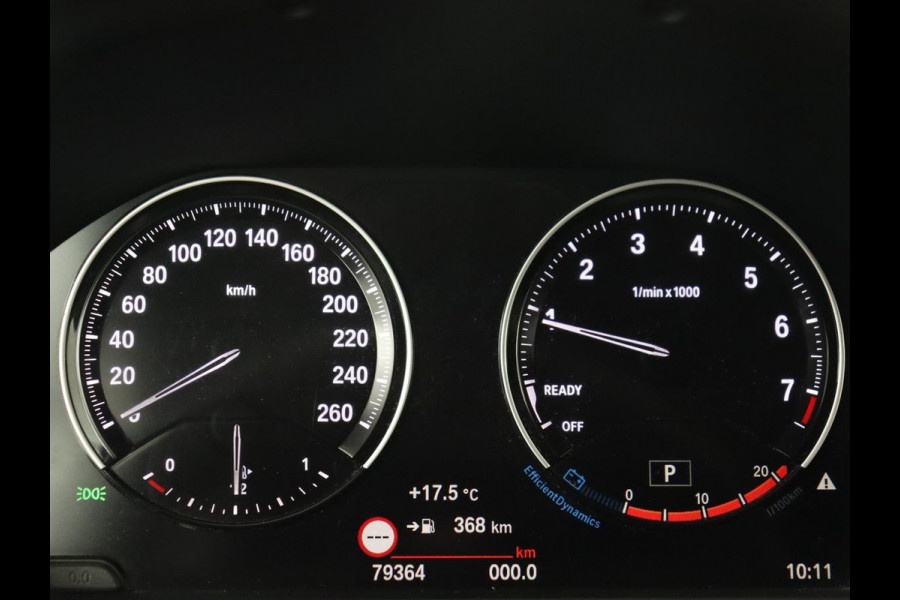 BMW X1 sDrive18i M Sport | Panoramadak | Leder | Stoelverwarming | Keyless | Camera | Trekhaak | Sfeerverlichting | Navigatie | Full LED | Park Assist | Sportstoelen
