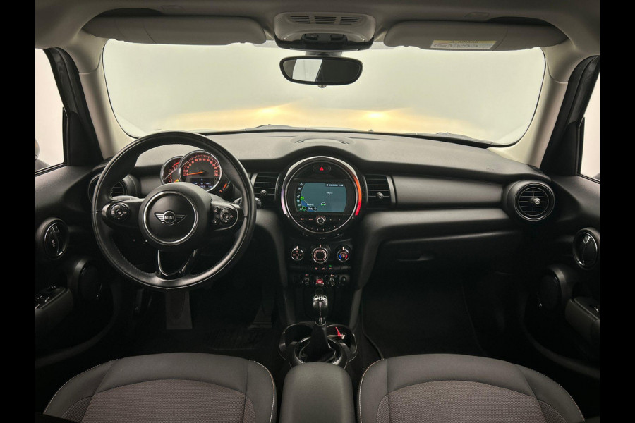 MINI Mini 1.5 One First * Origineel Nederlands * Navigatie Cruise Control