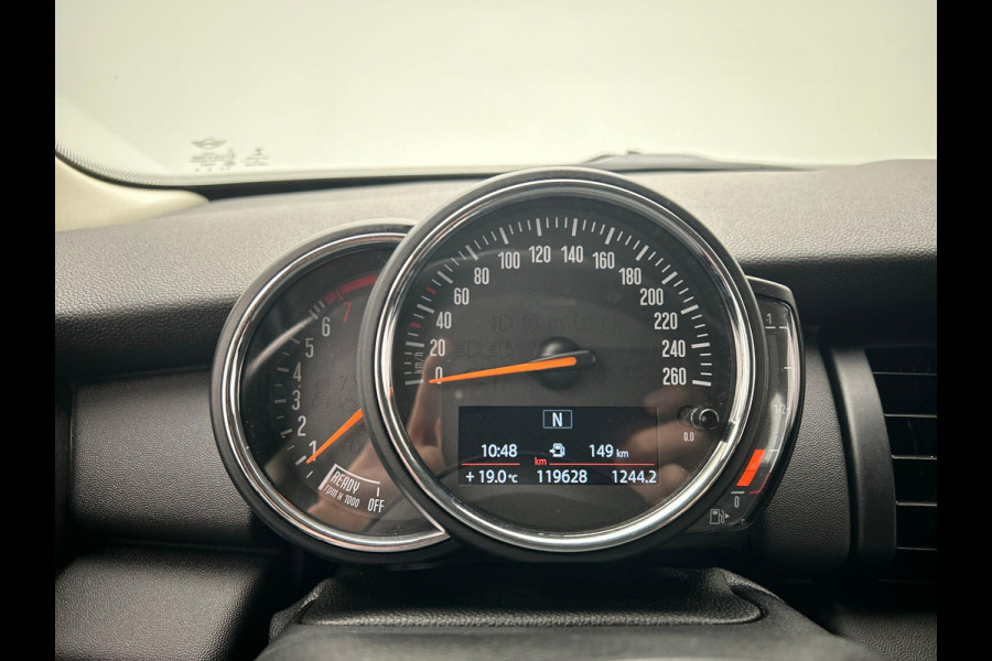 MINI Mini 1.5 One First * Origineel Nederlands * Navigatie Cruise Control