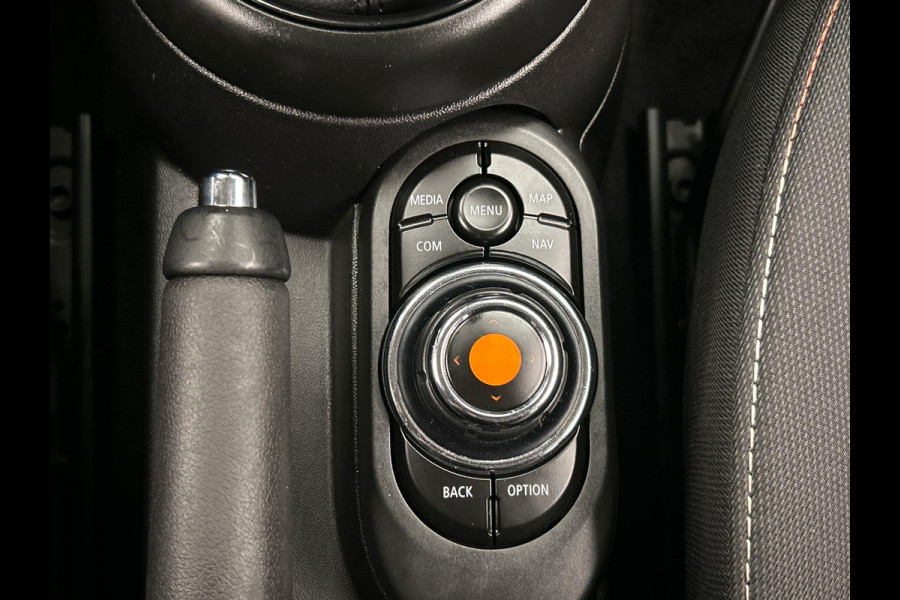 MINI Mini 1.5 One First * Origineel Nederlands * Navigatie Cruise Control