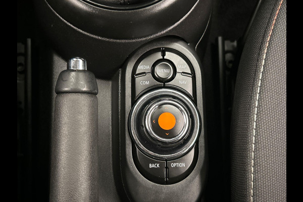 MINI Mini 1.5 One First * Origineel Nederlands * Navigatie Cruise Control