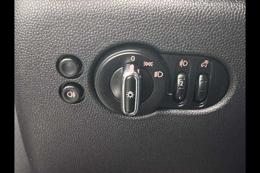 MINI Mini 1.5 One First * Origineel Nederlands * Navigatie Cruise Control