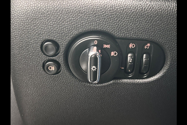 MINI Mini 1.5 One First * Origineel Nederlands * Navigatie Cruise Control