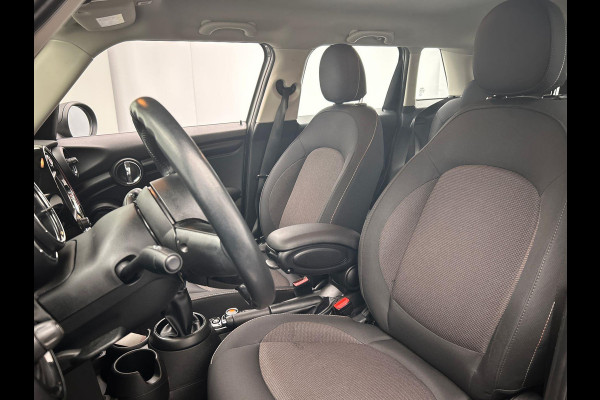 MINI Mini 1.5 One First * Origineel Nederlands * Navigatie Cruise Control