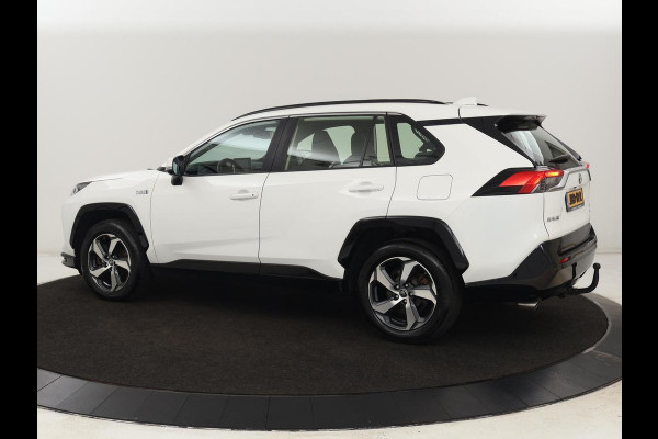 Toyota RAV4 2.5 Plug-in Hybrid AWD Dynamic | Trekhaak | Stoelverwarming | Adaptive cruise | Carplay | Achterbankverwarming | Full LED | Keyless