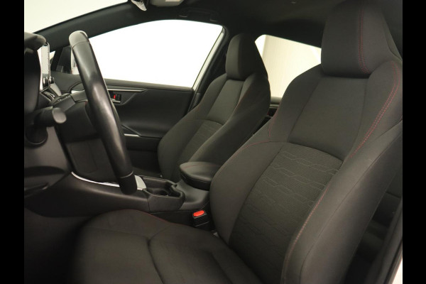 Toyota RAV4 2.5 Plug-in Hybrid AWD Dynamic | Trekhaak | Stoelverwarming | Adaptive cruise | Carplay | Achterbankverwarming | Full LED | Keyless